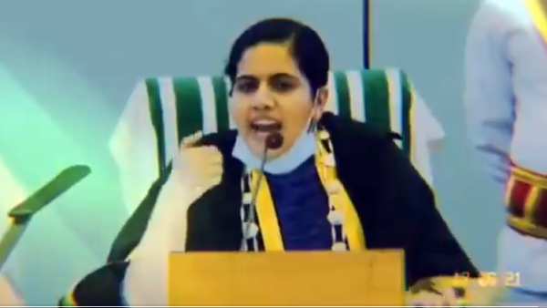 அஜித்திற்கு சரமாரி 