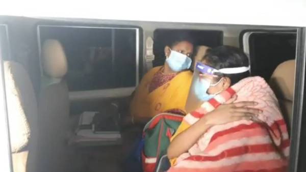 முன்னாள் மாணவி 