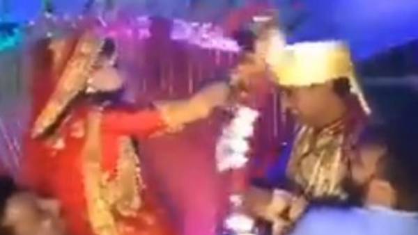 களைகட்டும் திருமண விழா 