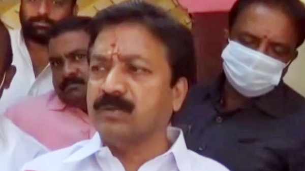 சி.வி. சண்முகம் போலீசில் புகார் 