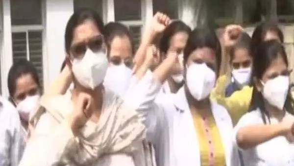 அதிரடி ராஜினாமா 