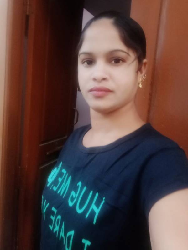 தனி அறை எடுத்தனர் 