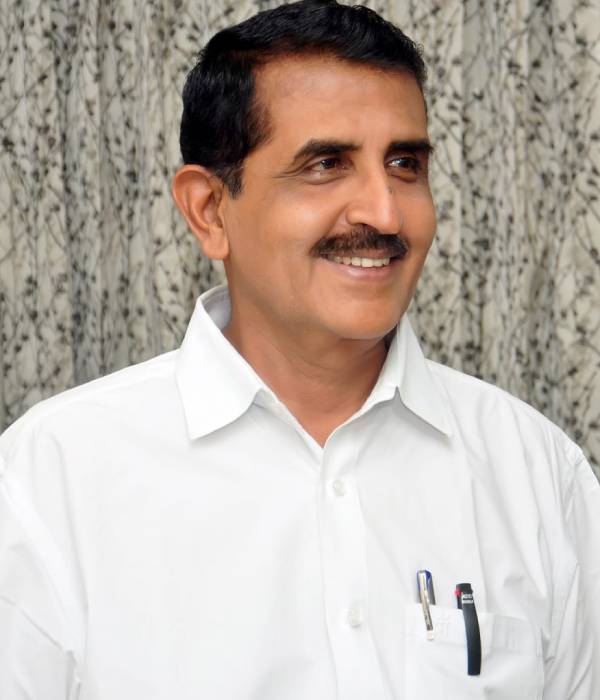 பொள்ளாச்சி வேட்பாளர் 