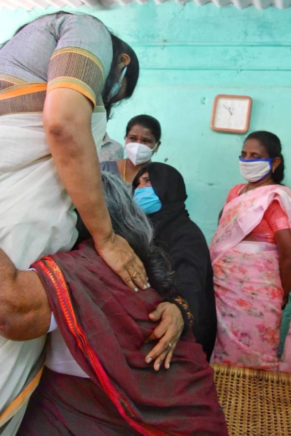 கனிமொழி எம்பி