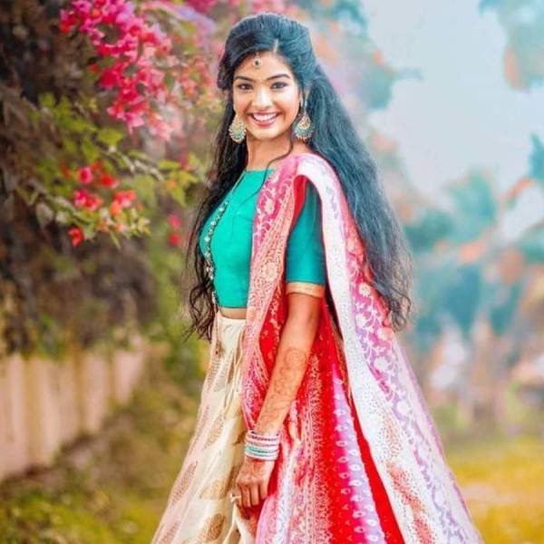 அதிக ரசிகர்கள் அதிக ரசிகர்கள்