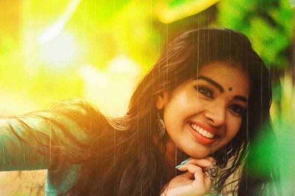 மோனிஷா ஜானு மோனிஷா ஜானு