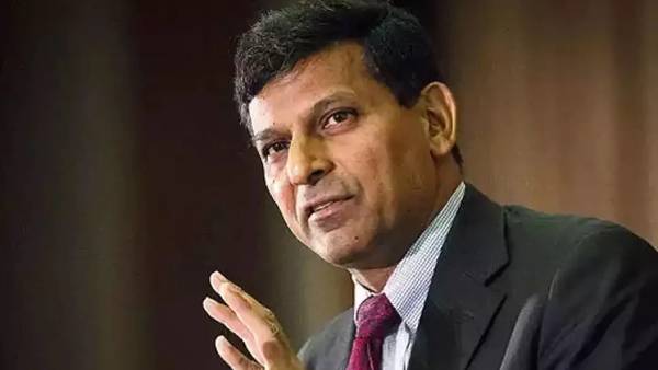  சாமானியருக்காக குரல் கொடுத்த ரகுராம் ராஜன் 