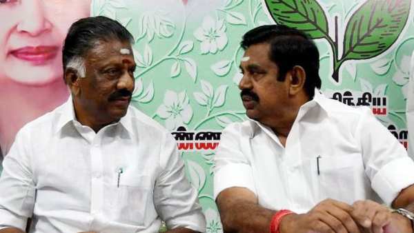 கட்சிக்குள் கருத்து வேறுபாடு கட்சிக்குள் கருத்து வேறுபாடு