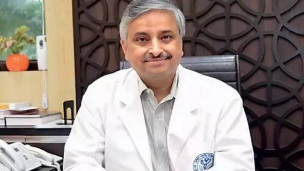 சமூக இடைவெளி இல்லை சமூக இடைவெளி இல்லை