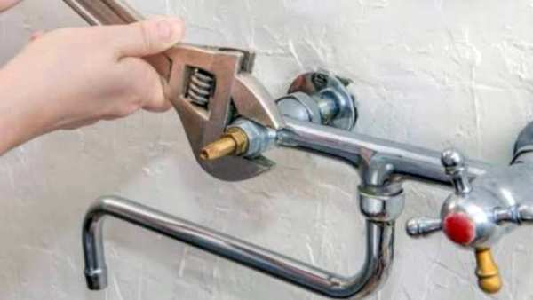 பிளம்பர்கள் 