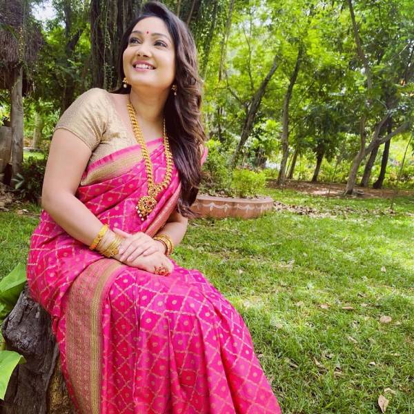 பாதியில் போன படிப்பு 