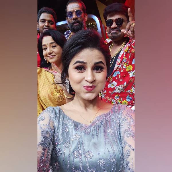 பிடிக்காத ரசிகரே கிடையாது 