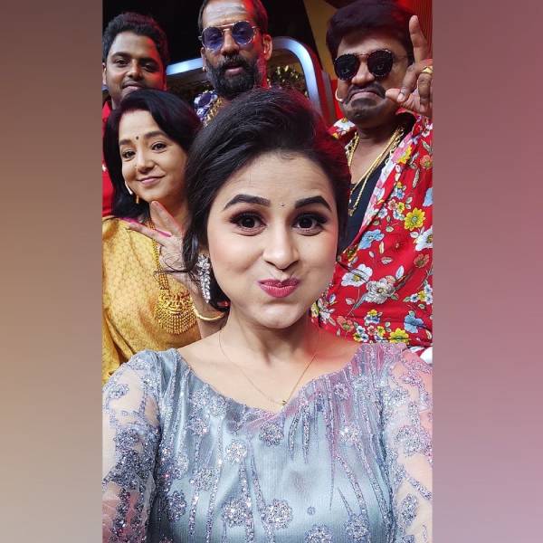 சூப்பர் மருமகள் 