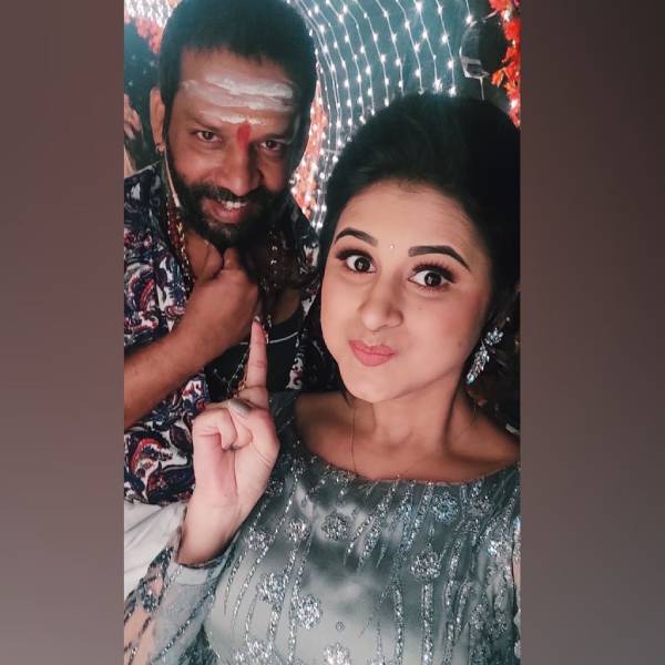 நேர்த்தியான உடை 