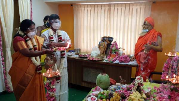 கடும் போராட்டத்திற்கு பின் எம்எல்ஏ கடும் போராட்டத்திற்கு பின் எம்எல்ஏ