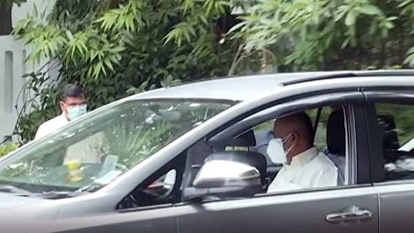 நீட் தேர்வில் விலக்கு 