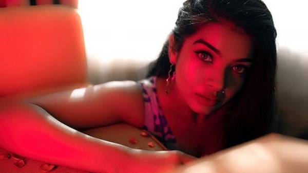 தமிழ் பேசும் கேரளக் கிளி 