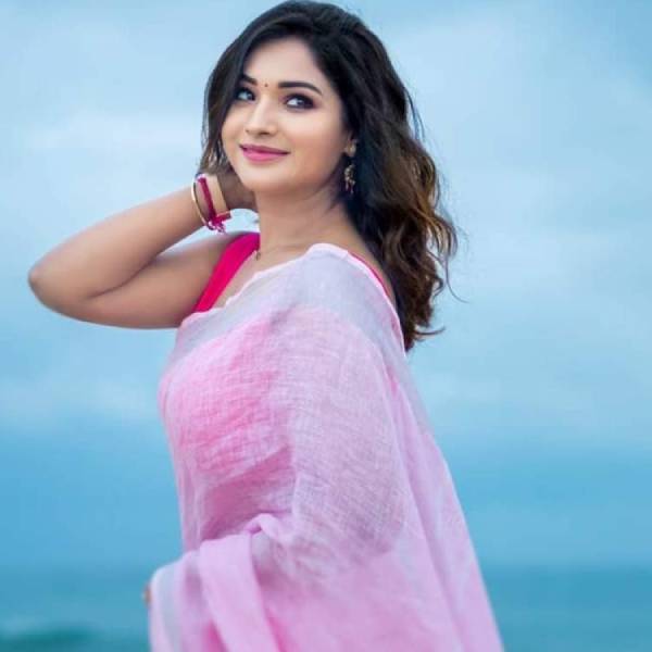 ரசிகர்கள் அதிகம்