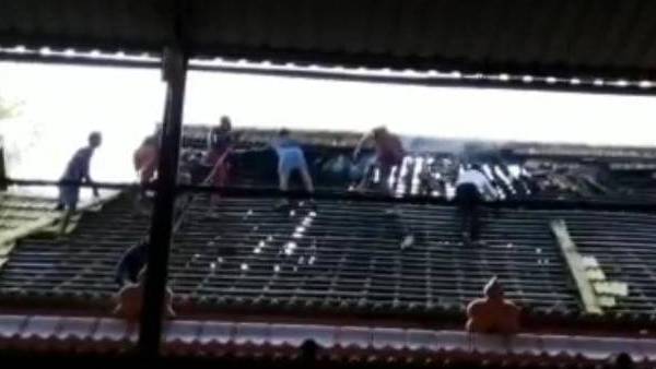Kanniyakumari Mandaikadu Bhagwati Amman temple fire accident 