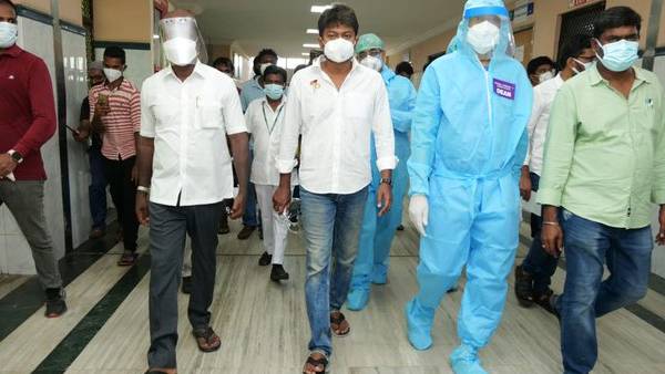 உதயநிதி 