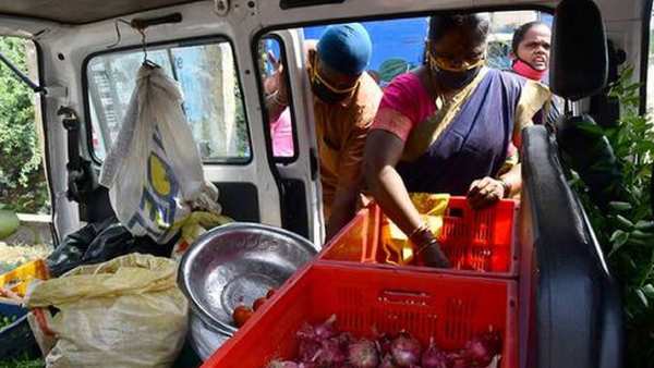 நடமாடும் வாகனங்கள் 