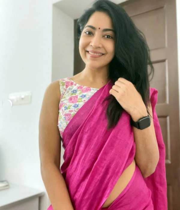 ஜொள்ளு விடும் ஃபேன்ஸ் 