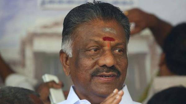  நெகிழ்ந்து போனார்கள் 