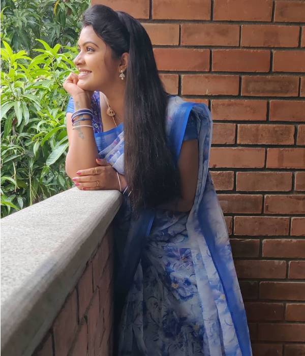 இவருக்கு அதுதான் செம அழகு 