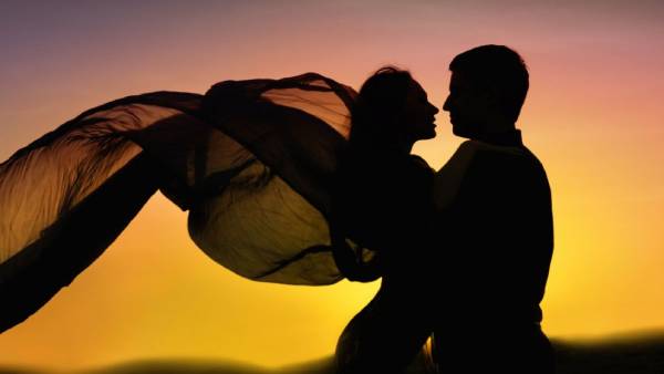 மற்றவர்களுக்காக மாறாதீர்கள் 