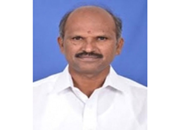 தினகரனின் வலது கரம் 