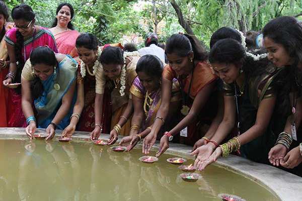 வாழக்கை சிறக்கும் 