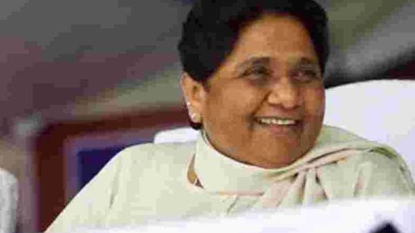 பிரியங்கா ஆலோசனை 