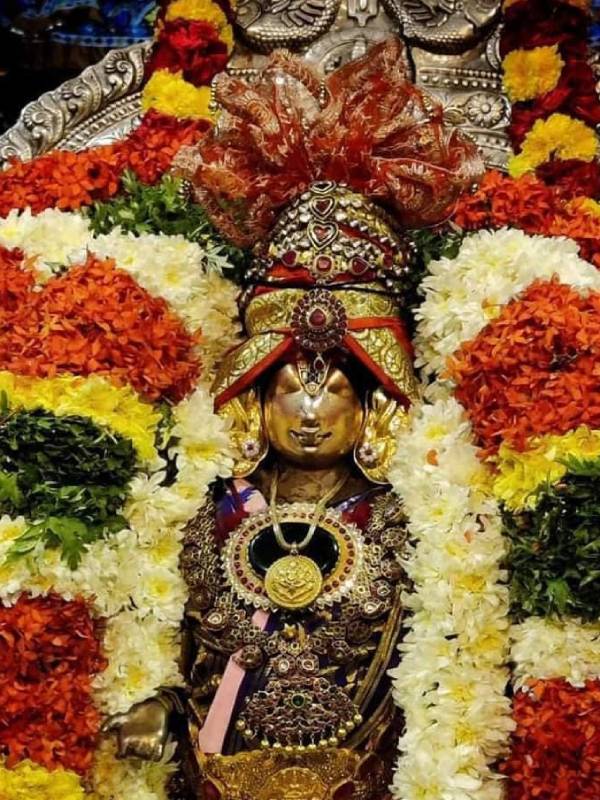 காவலுக்கு நின்ற பதினெட்டாம்படியான்