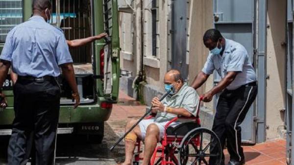 ஆண்டிகுவா செல்லலாம்