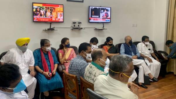 பாஜக அரசுக்கு எதிராக.. 