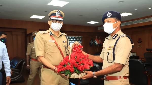 தீவிர கண்காணிப்பு 