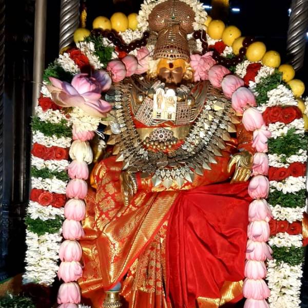 ஒற்றைக்காலில் தவமிருந்த கோமதி 