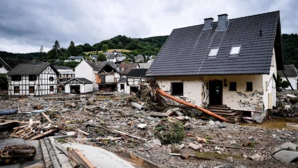 150 பேர் பலி