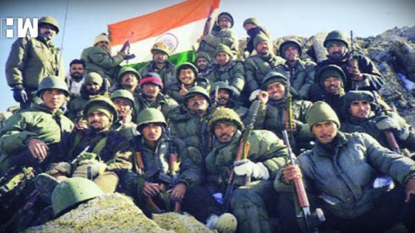 தமிழக வீரர் மேஜர் சரவணன் தமிழக வீரர் மேஜர் சரவணன்