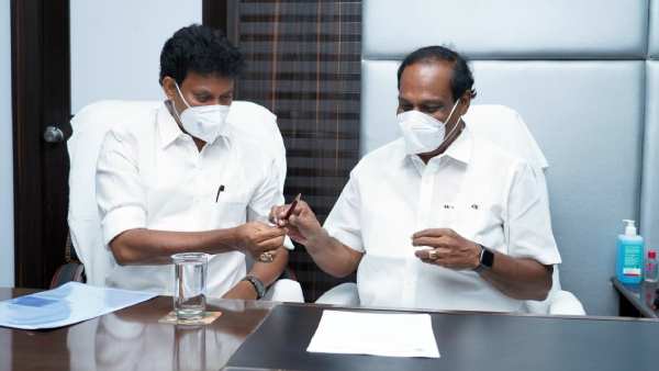  பொதுவாழ்க்கை 