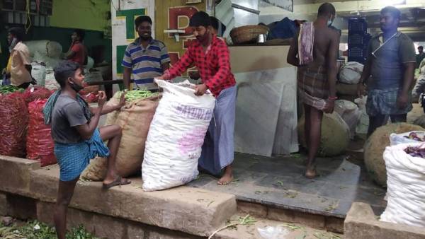 கோயம்பேடு பஸ் நிலையம் கோயம்பேடு பஸ் நிலையம்