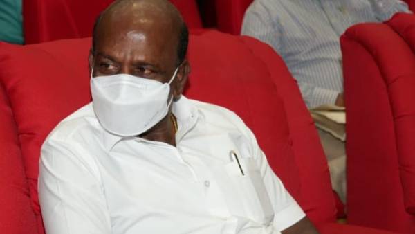 வேக்சின் பற்றாக்குறை