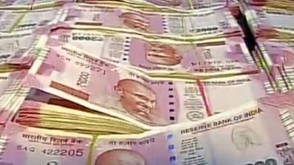 புகழோடு கோடீஸ்வர வாழ்க்கை 