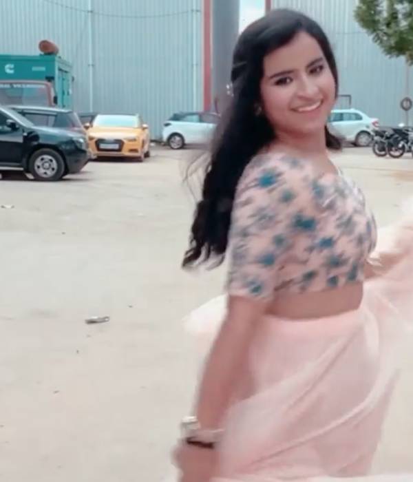 உருவத்துக்கும் குரலுக்கும் சம்பந்தமில்லை 