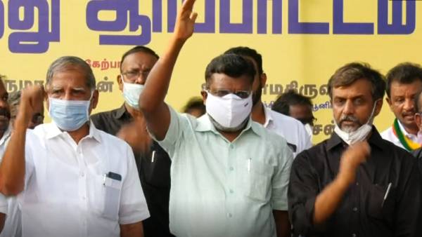 வேவு பார்ப்பது அவசியம் 