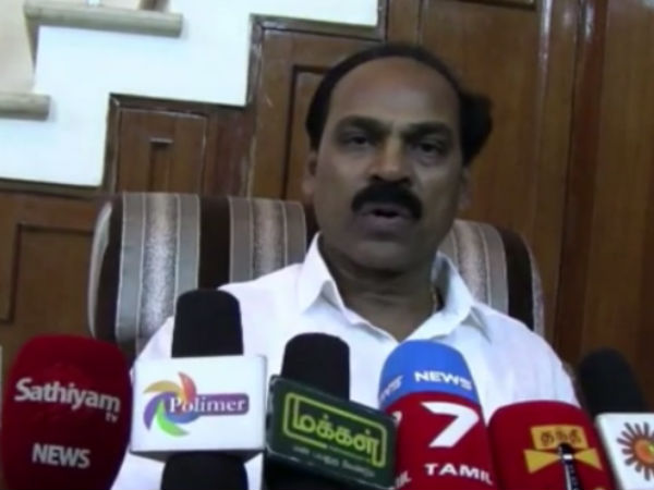  கதிர்காமு : அரசியல் ஞானி நீங்க அம்மா