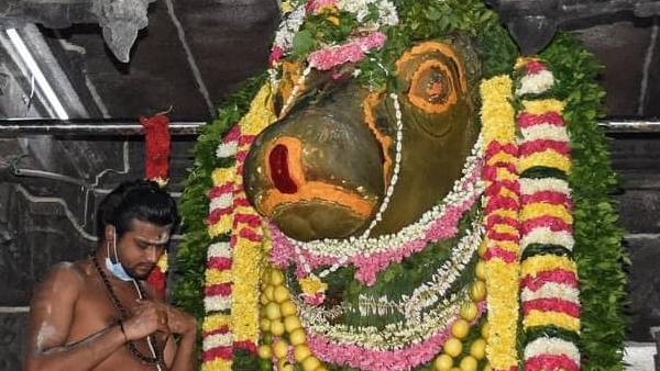  Aadi Valarpirai pradosham : Siva temple devotees prayers 