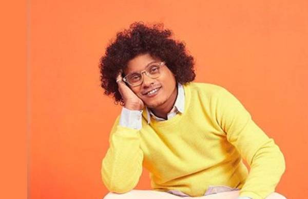 கோமாளி புகழ் 