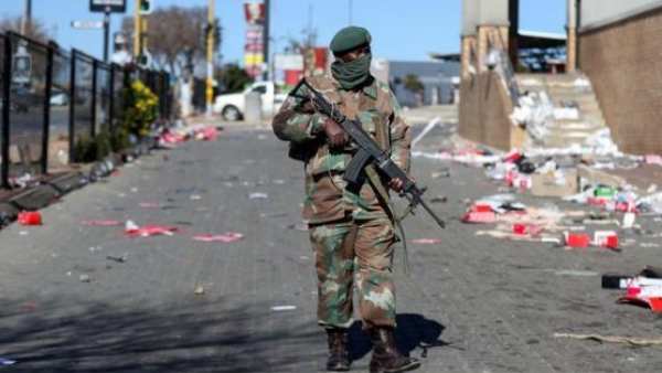 ஜேக்கப் ஜூமா இனத்தினர் அதிகம்