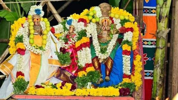 புற்றுமண் பிரசாதம் 